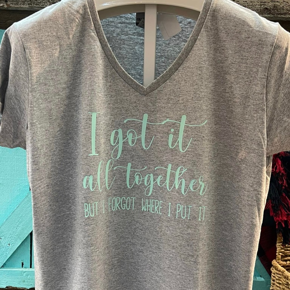 Mom‘s slogan women’s V-neck